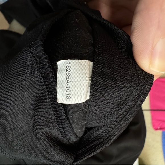 Avia Women’s Basic Black Athletic Leggings - Picture 7 of 7